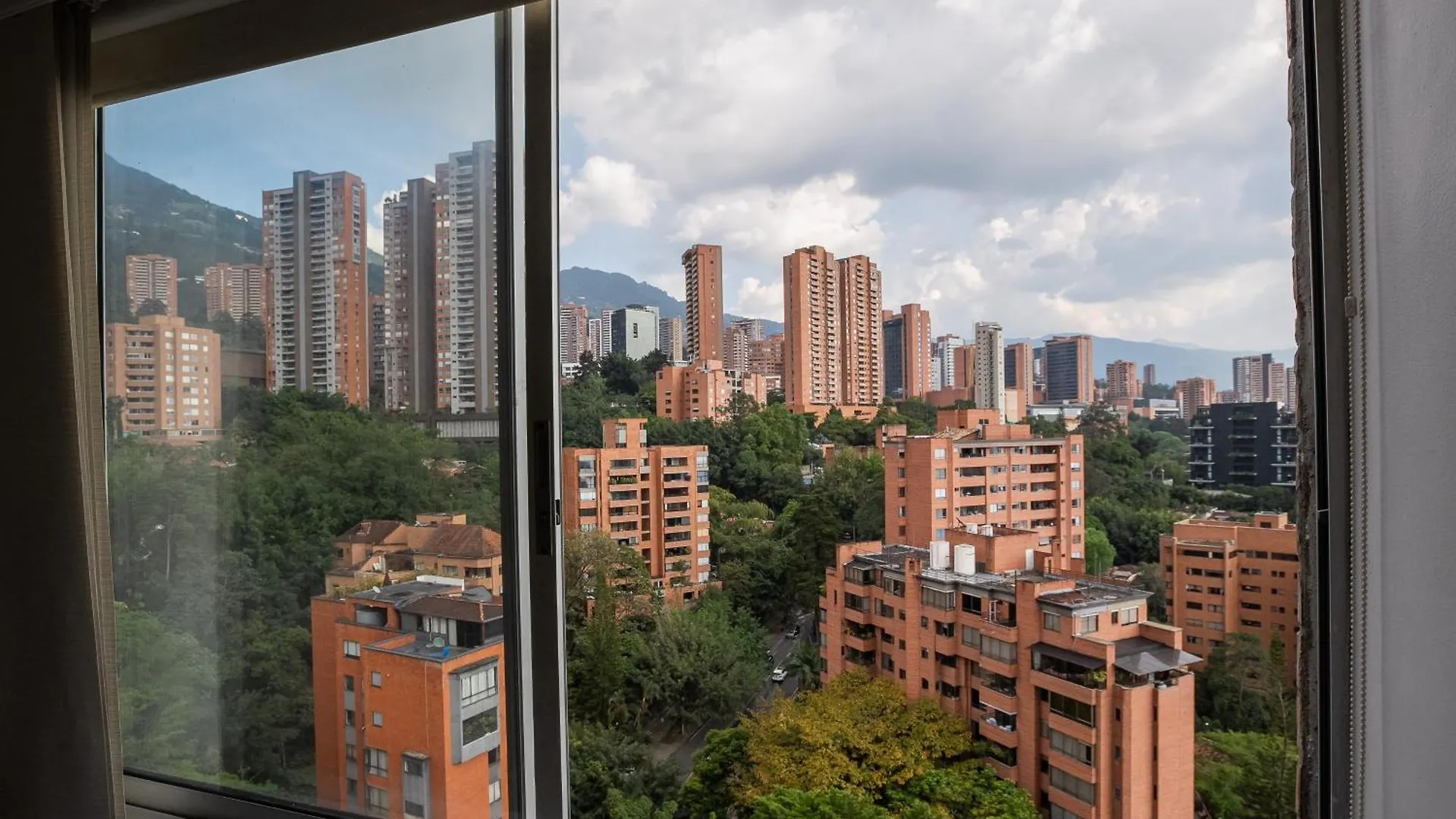 Stylish Suite In El Poblado, Near Provenza! Medellín