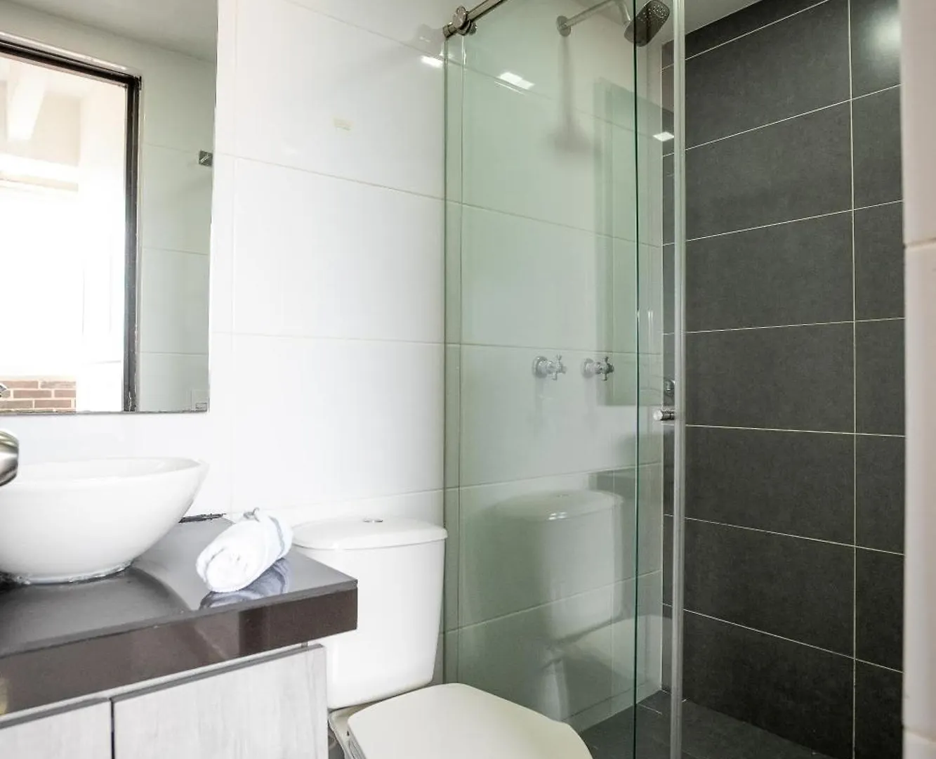 Апартаменты Stylish Suite In El Poblado, Near Provenza! Медельин